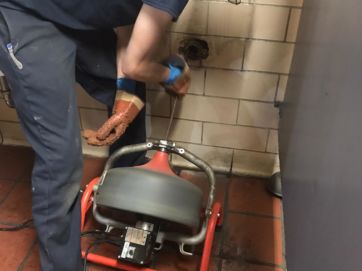 commercial-service-drain-line-cleaning